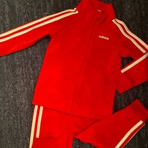 Adidas toddler track suit. 2T RED/unisex used twice. Like new